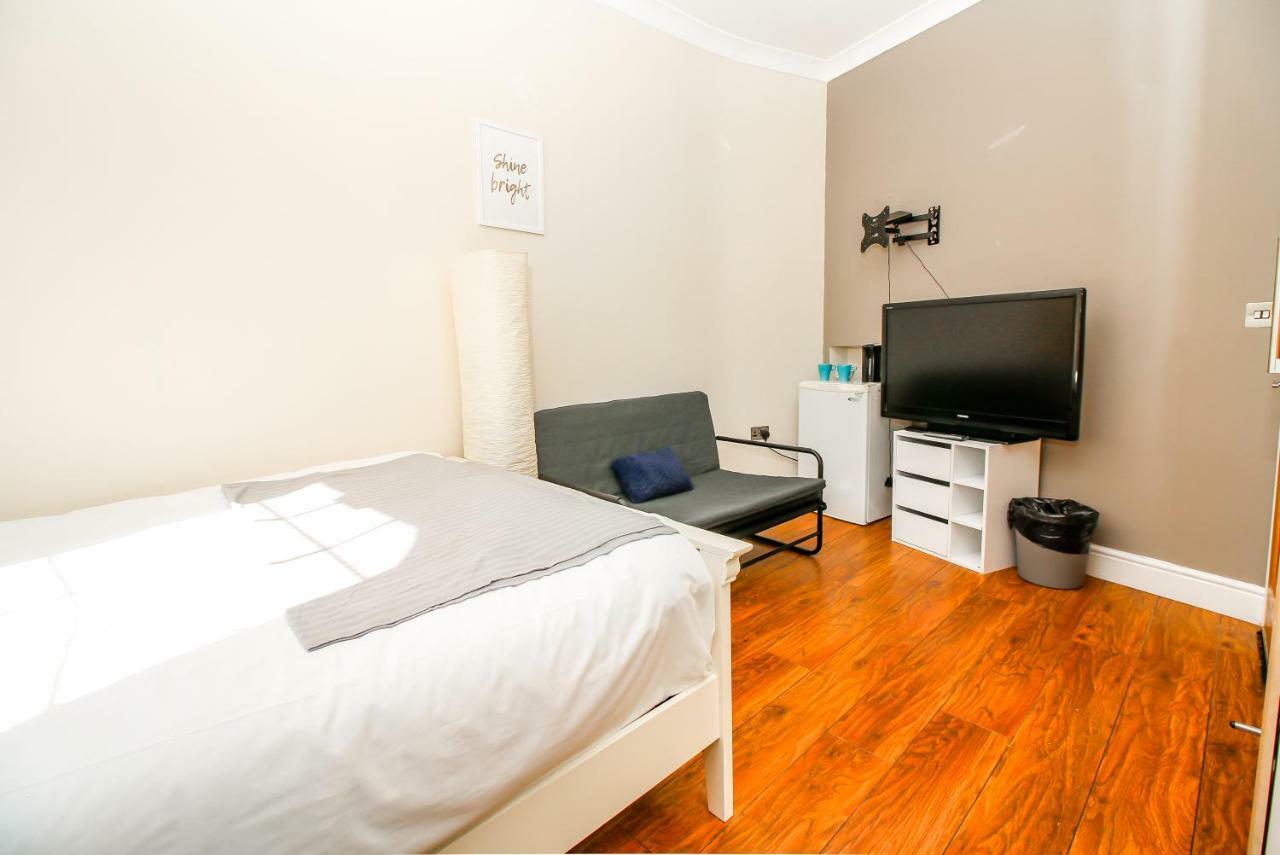 לונדון Private En-Suite Room @ Liverpool Street, Brick Ln מראה חיצוני תמונה