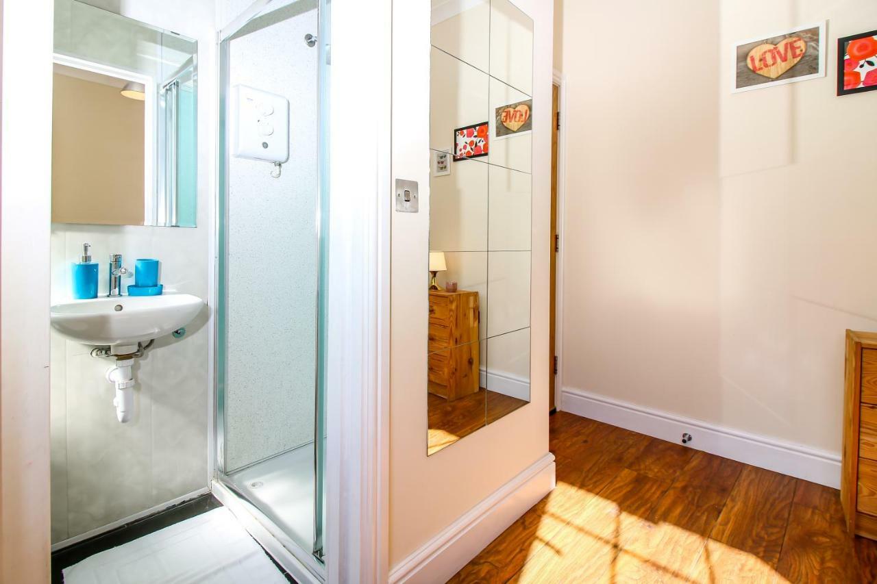 לונדון Private En-Suite Room @ Liverpool Street, Brick Ln מראה חיצוני תמונה