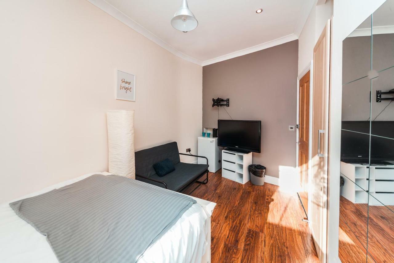 לונדון Private En-Suite Room @ Liverpool Street, Brick Ln מראה חיצוני תמונה